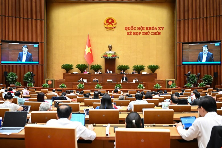 Quoc hoi thao luan ve du an Luat chuyen giao nguoi dang chap hanh an phat tu. Anh: Quohoi.vn
