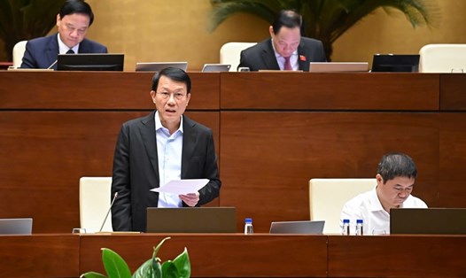 Đại tướng Lương Tam Quang - Ủy viên Bộ Chính trị, Bộ trưởng Bộ Công an giải trình, làm rõ về Luật Chuyển giao người đang chấp hành án phạt tù. Ảnh: Quochoi.vn