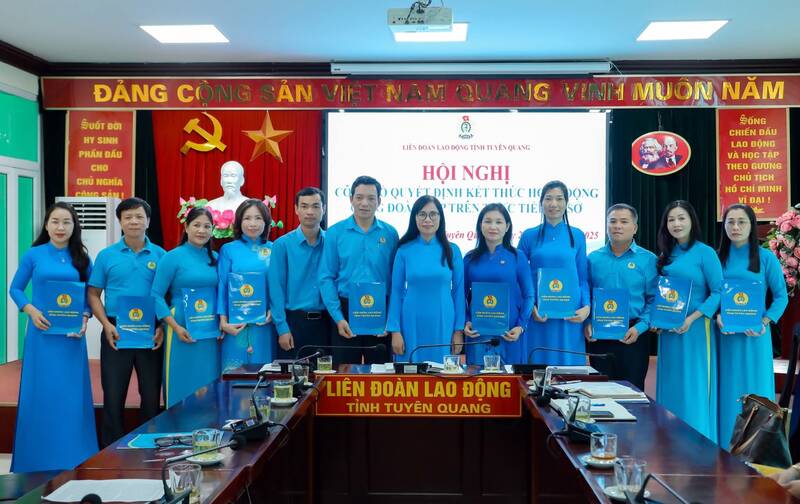 Lien doan Lao dong Tuyen Quang so ket hoat dong 6 thang dau nam. Anh: Cong doan Tuyen Quang