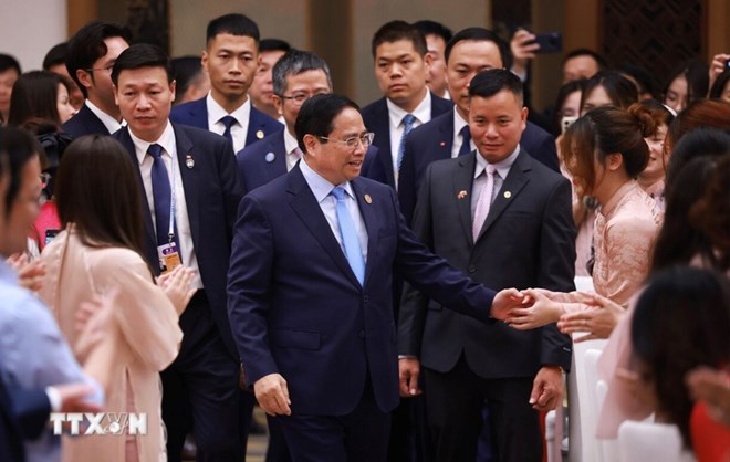 Thủ tướng mong người Việt ở Trung Quốc phát huy tinh thần tự lực, tự cường, tự hào dân tộc