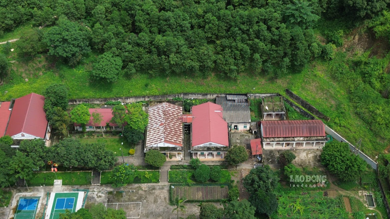 Nhiều tòa nhà được xây dựng từ nhiều năm trước đã không còn phù hợp. Ảnh: Đinh Đại