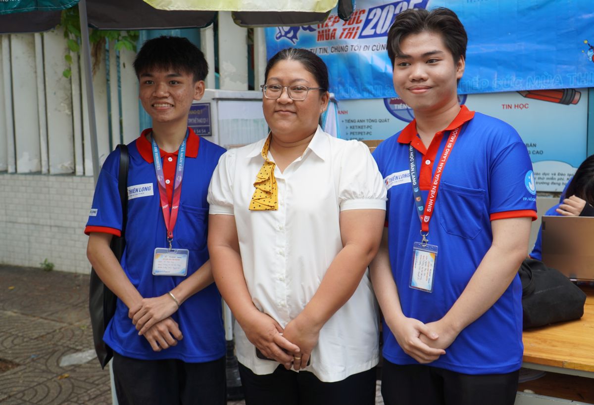 Chi Vo Thi Thanh Loan ky thi tot nghiep THPT nam 2025. Anh: Ngoc Le