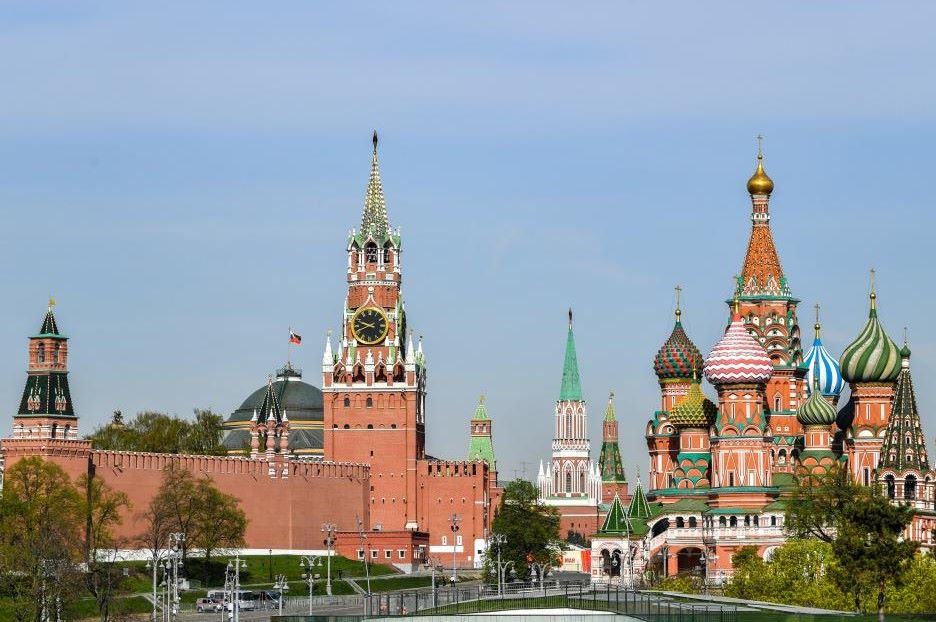 Kremlin y la Iglesia de San Basilio en Moscu, Rusia. Foto: Xinhua