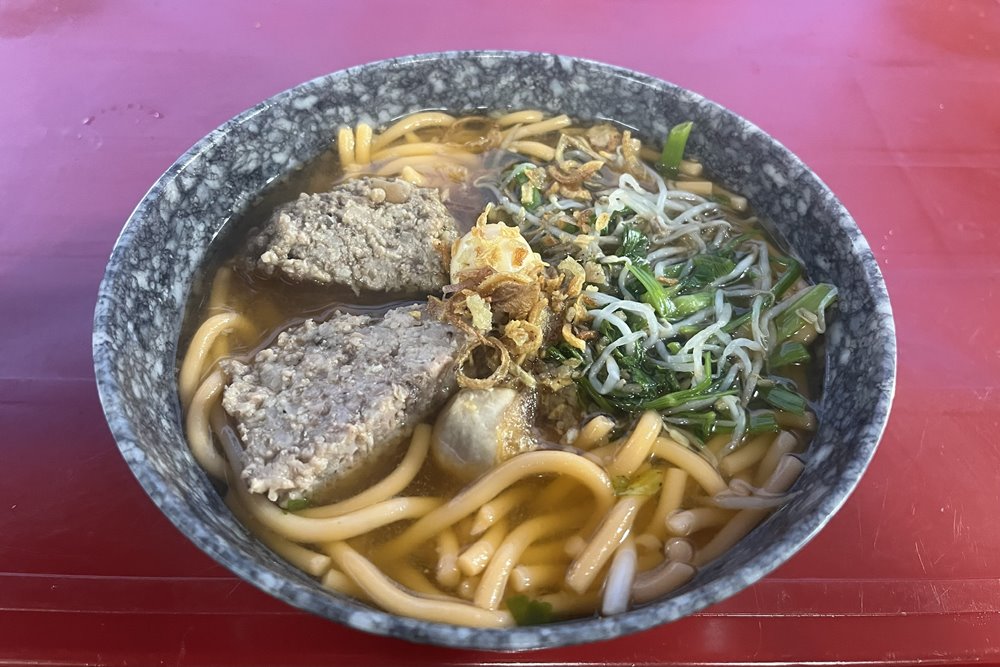 Bun do la mon an dan da nhung cung vo cung hap dan. Anh: Chi Long