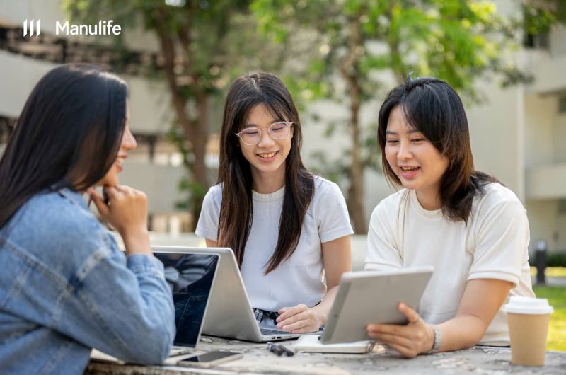 Khao sat Manulife Asia Care 2025 duoc thuc hien voi 1.000 nguoi Viet Nam o da dang do tuoi va nganh nghe. Anh: Thu Hang
