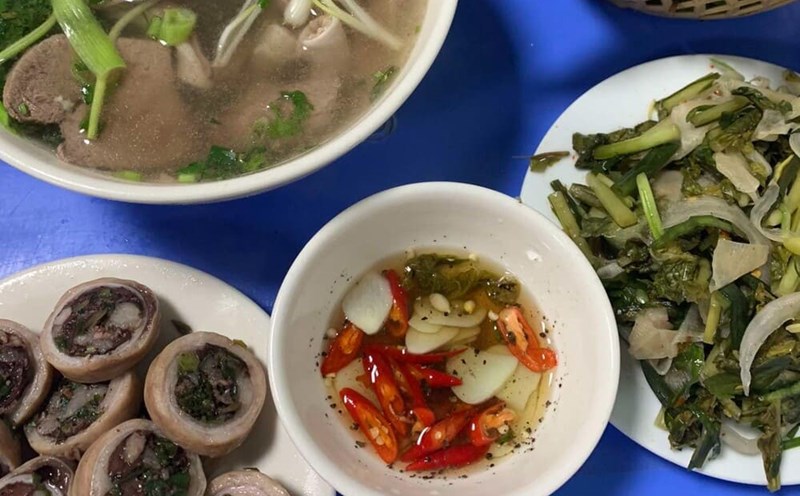 Middle-aged people should limit regular consumption of animal organs to protect their health. Photo: Tuan Dat