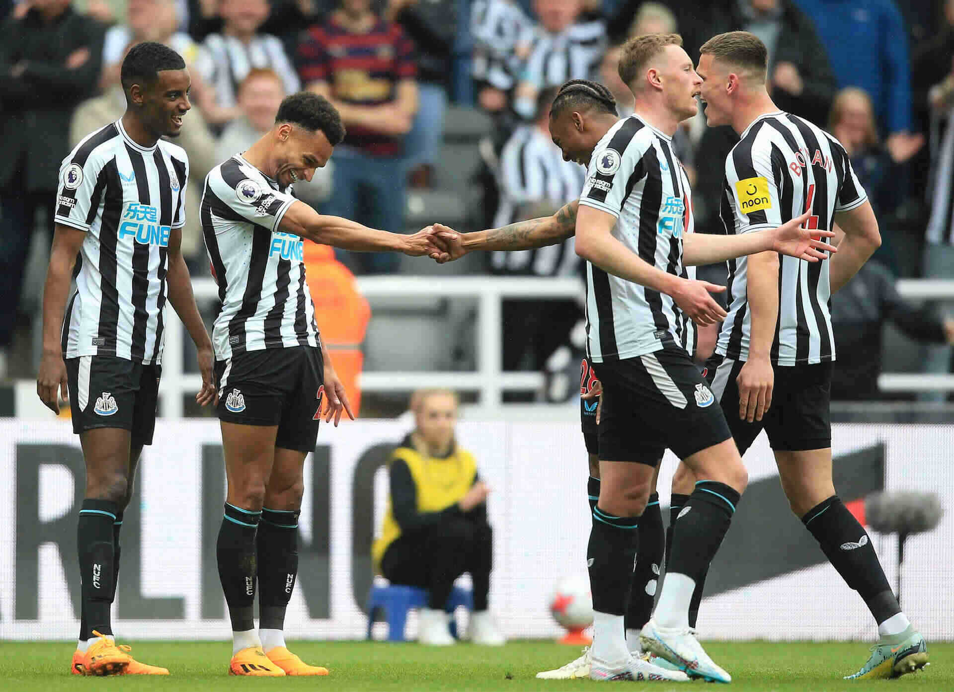 Isak la tru cot quan trong cua Newcastle. Anh: AFP
