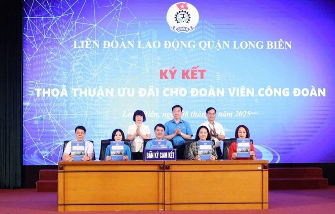 Trên 10.600 lượt người lao động khó khăn quận Long Biên thụ hưởng chương trình phúc lợi
