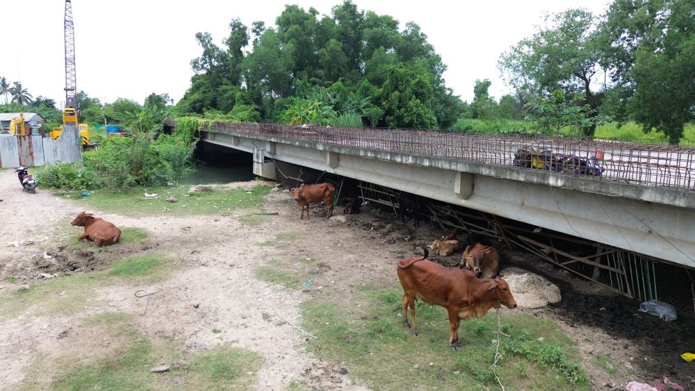 Du an Vanh dai 2 tam ngung thi cong. Ảnh: Anh Tu