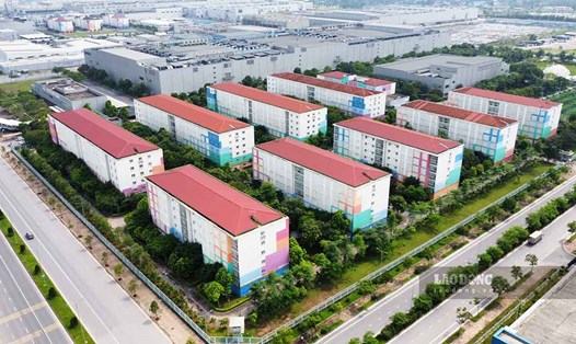 Khu công nghiệp Yên Bình 1 (Thái Nguyên) đi vào hoạt động tạo việc làm cho hàng chục nghìn lao động, nhiều dự án nhà ở xã hội, nhà ở công nhân đã được xây dựng tại đây. Ảnh: Việt Bắc.