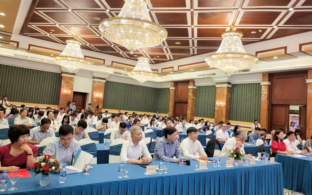 Dien dan “Su dung nang luong tiet kiem, hieu qua: Thanh qua va muc tieu trong ky nguyen vuon minh“