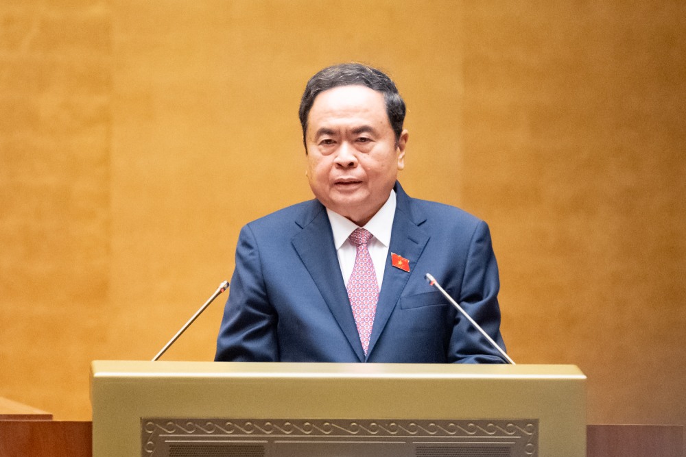 Politburo member and National Assembly Chairman emphasized that the Party and State really need cadres with innovative thinking, acting for the country and the people. Photo: Pham Dong