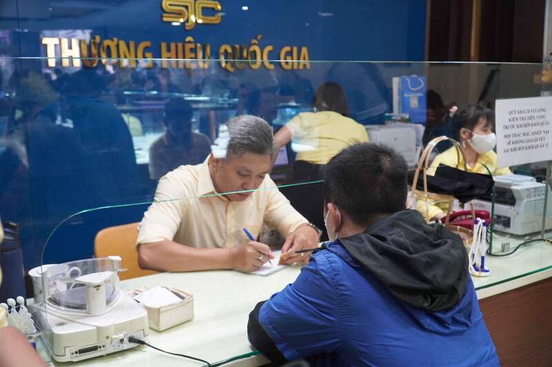 SJC Company has remedied 3/5 recommendations of the State Bank. Photo: Ngoc Le