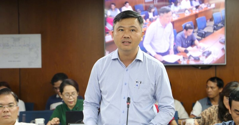 TP.HCM Thắt Lưng Quảng Cáo: Người Nổi Tiếng và Nghệ Sĩ Chịu Trách Nhiệm