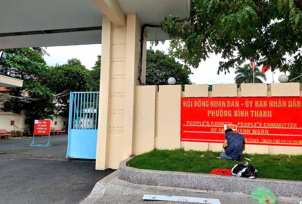 Trụ sở UBND quận Bình Thạnh (TPHCM) thành trụ sở phường Bình Thạnh mới.  Ảnh: Minh Quân