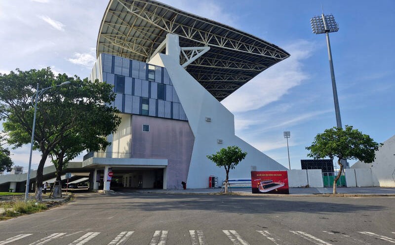 Hoa Xuan Stadium (Cam Le District, Da Nang City). Photo: Thu Giang