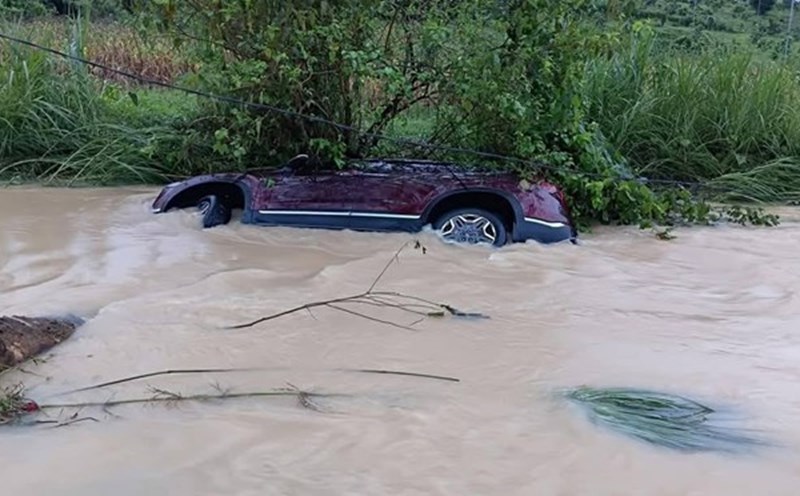 Heavy rain initially caused damage to agricultural production and transportation in Tuyen Quang. Photo: Tuan Tu.