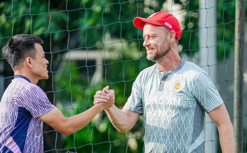 Coach Polking is confident that he and Hanoi Police will win the National Cup