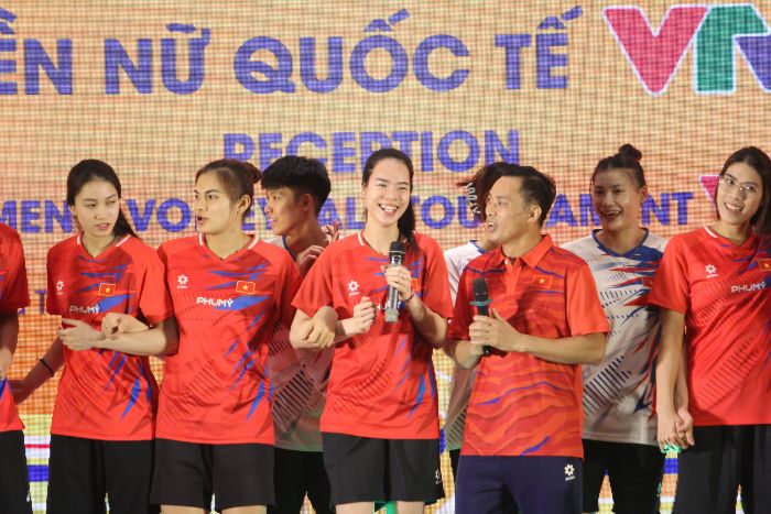 treat party before VTV Cup 2025. Photo: Tri Lam