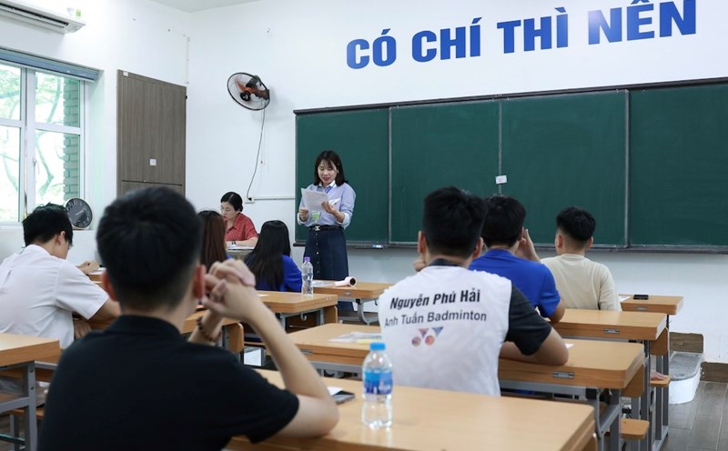 Students taking the 2025 high school graduation exam. Photo: Hai Nguyen