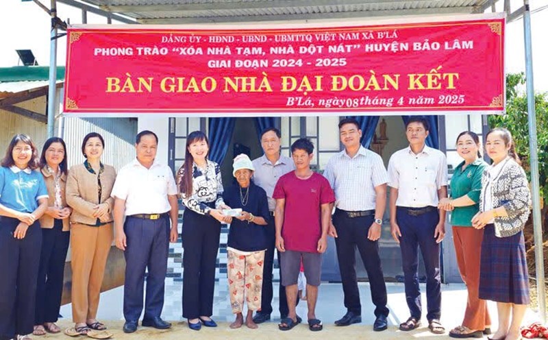 Lam Dong has completed the program to eliminate temporary and dilapidated houses 2 months in advance. Photo: Lam Hong