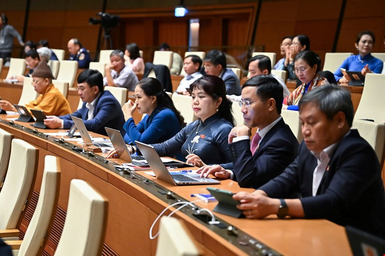 Dự thảo Nghị quyết về chất vấn tại Kỳ họp thứ 9, Quốc hội khóa XV vừa được Quốc hội thông qua. Ảnh: Quochoi.vn