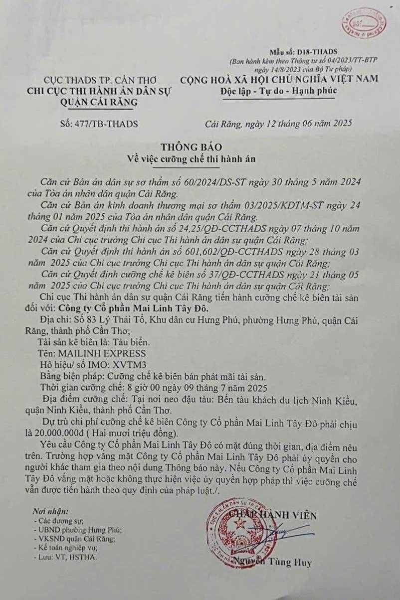 Thong bao cuong che cua Chi cuc Thi hanh an dan su quan Cai Rang (TP Can Tho). Anh: Nhan vat cung cap
