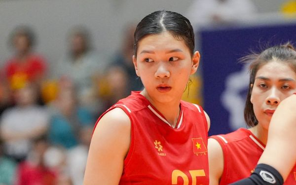 Bich Thuy tien bo ro net o kha nang bam chan. Anh: Bong chuyen Viet Nam