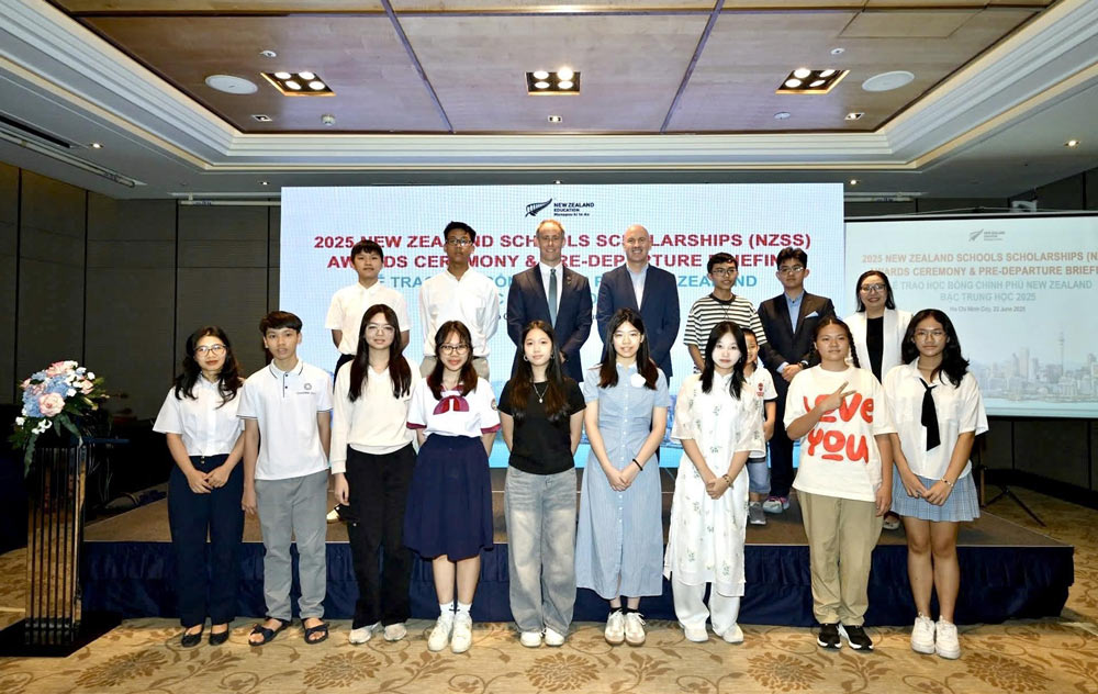 Selected from many quality applications, students receiving the NZSS 2025 scholarship have had a proud milestone in their journey to conquer knowledge. Photo: Provided by the enterprise