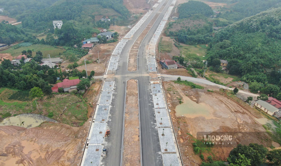 Khi tuyen duong hoan thanh se gop phan rut ngan quang duong khoang 3km so voi tuyen duong cu khong phai qua trung tam thanh pho Yen Bai, gop phan thuc day khu du lich ho Thac Ba.