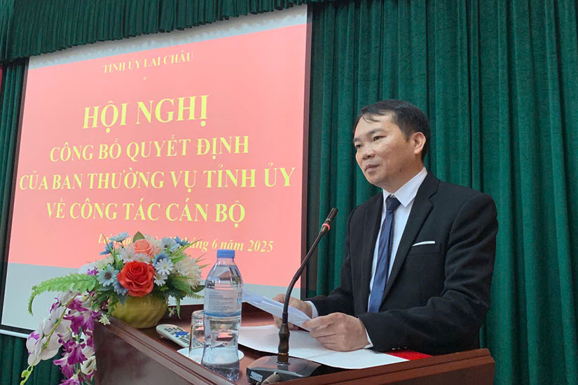 Le Chi Cong - Tan Hieu truong Truong Chinh tri tinh phat bieu nhan nhiem vu.