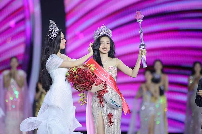 Khoanh khac dang quang cua Truc Linh. Anh: HHVN