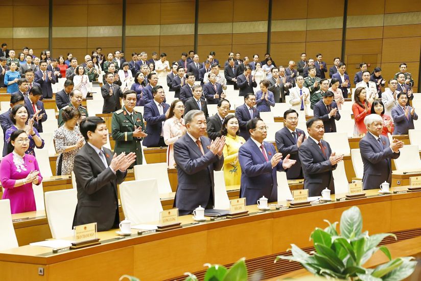 General Secretary To Lam and delegates attending the closing ceremony of the 9th Session of the 15th National Assembly. Photo: VNA