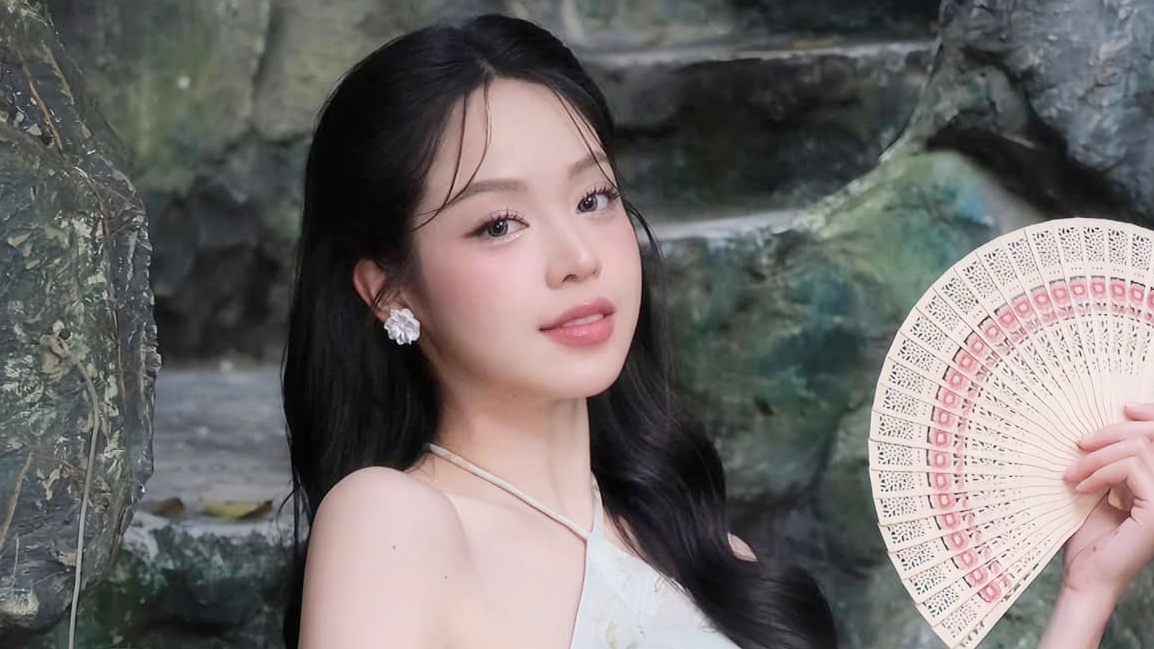 Hoa hau Thanh Thuy ket thuc nhiem ky dang nho. Anh: Sen Vang