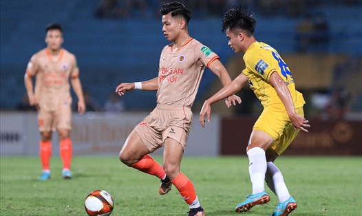 Song Lam Nghe An meets Hanoi Police in the final of the 2024-2025 National Cup. Photo: VPF