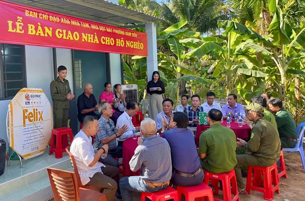 1 can nha duoc ban giao trong tong so 1.263 nha tam, nha dot nat duoc xay moi, sua chua tren dia ban tinh Binh Thuan. Anh: Pham Duy