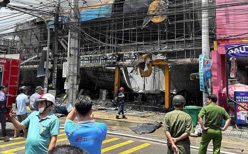 Dien May Xanh store in An Phuoc commune, Long Thanh district burned down. Photo: Provided by the people