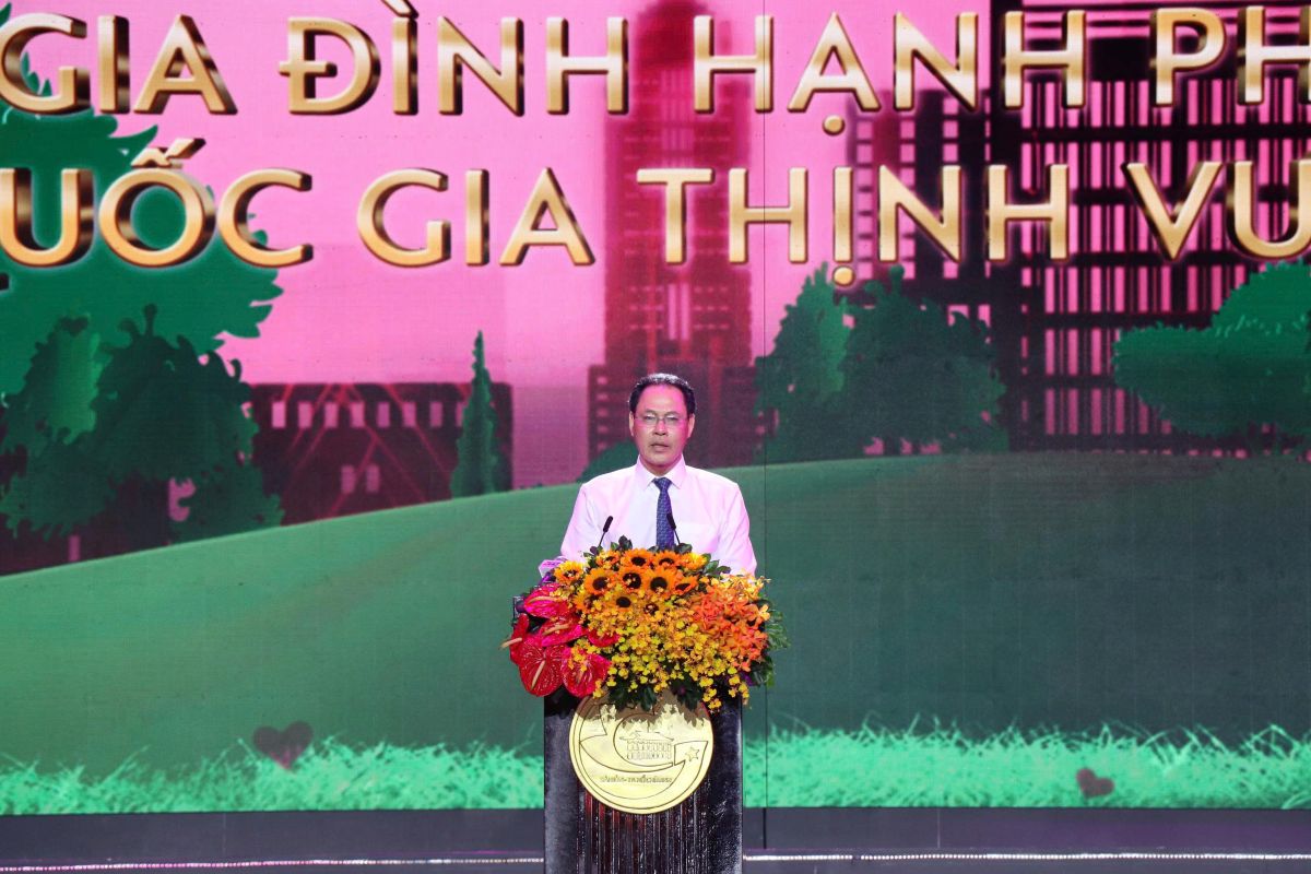 Ong Nguyen Thanh Trung - Thanh uy vien, Pho Chu tich Thuong truc Uy ban Mat tran To quoc Viet Nam TPHCM phat bieu tai chuong trinh. Anh: Anh Hoang