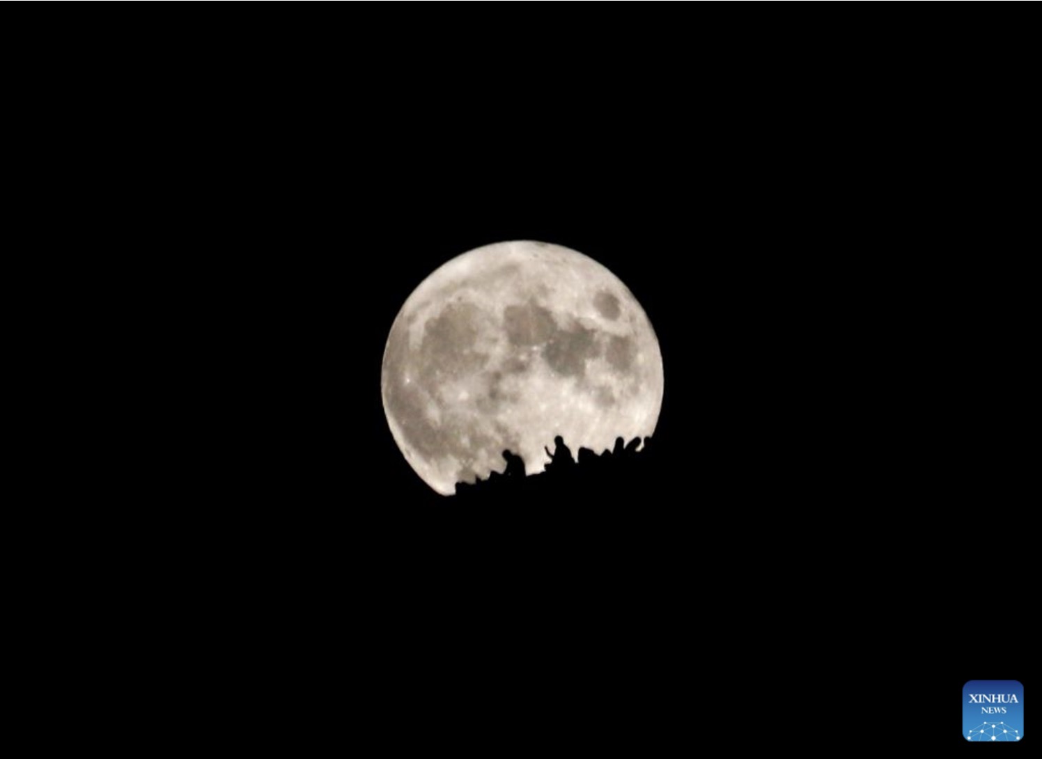 La primera planta de energia nuclear se instalo en la superficie de la luna que se espera que este lista para 2030. Foto: Xinhua