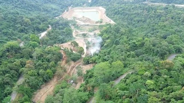 El proyecto fue construido en Thien Son - Suoi Nga Turist Tourist, en el Parque Nacional BA VI, Hanoi. Foto: Le Thanh