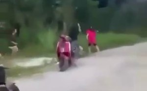 Nữ sinh ở Thanh Hóa dùng dao chém nhau, hai em nhập viện