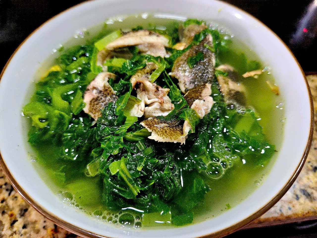 Leafy greens are rich in nitrates, which help control high blood pressure. Photo: Quynh Chi