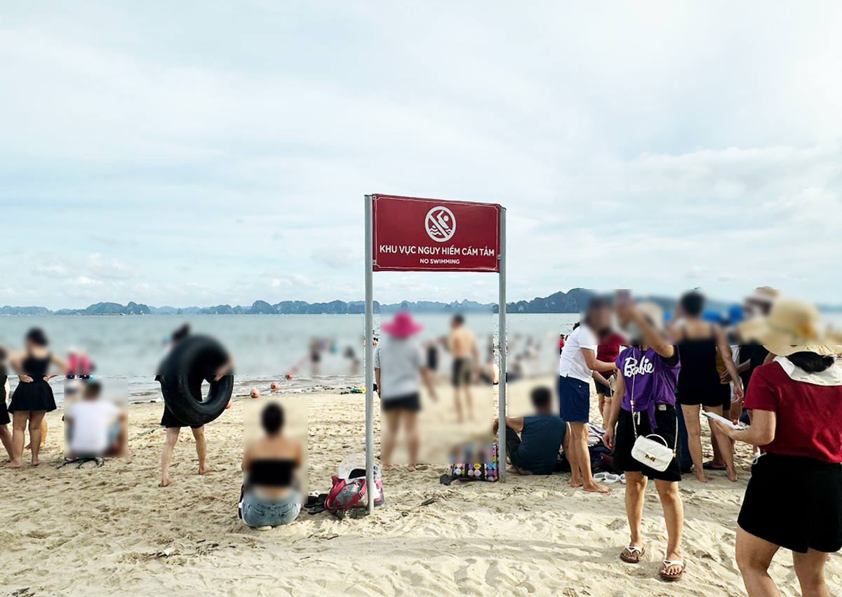 Bai Chay beach area, Ha Long city, Quang Ninh province. Photo: Dieu Hoang