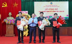 Công bố quyết định bổ nhiệm Phó Chánh án TAND tỉnh Quảng Trị