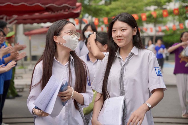 Thi sinh du thi ky thi tot nghiep THPT nam 2025 o Ha Noi. Anh: Vu Linh