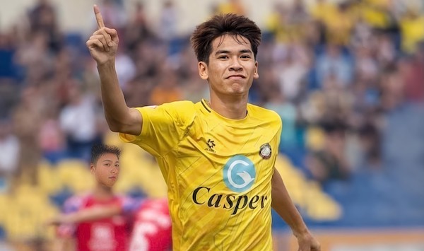 Le Van Thuan la tai nang tre cua bong da Thanh Hoa. Anh: VPF