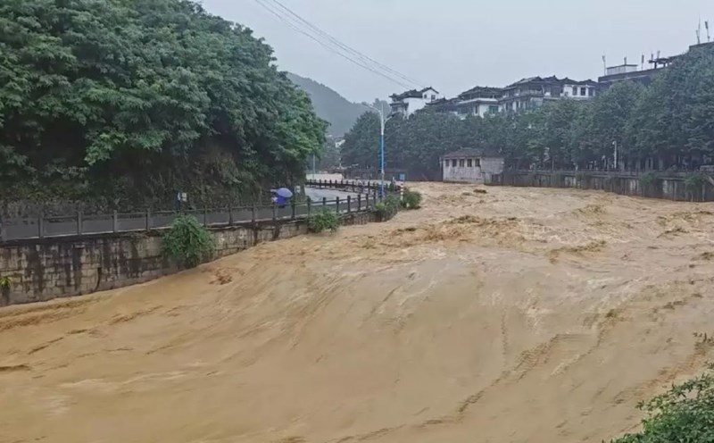 Heavy rain causes flooding in Guizhou province, China. Photo: Xinhua