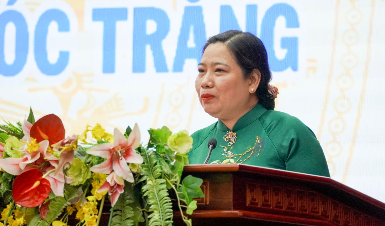 Ba Ho Thi Cam Dao, Pho Bi thu Thuong truc, Chu tich HDND tinh Soc Trang phat bieu tai hoi nghi. Anh: Phuong Anh