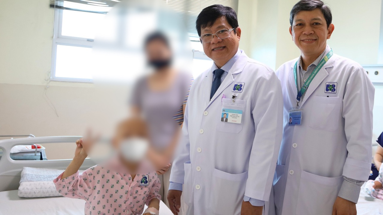 The child with rare cancer was successfully treated with radiation therapy. Photo: Provided by the hospital