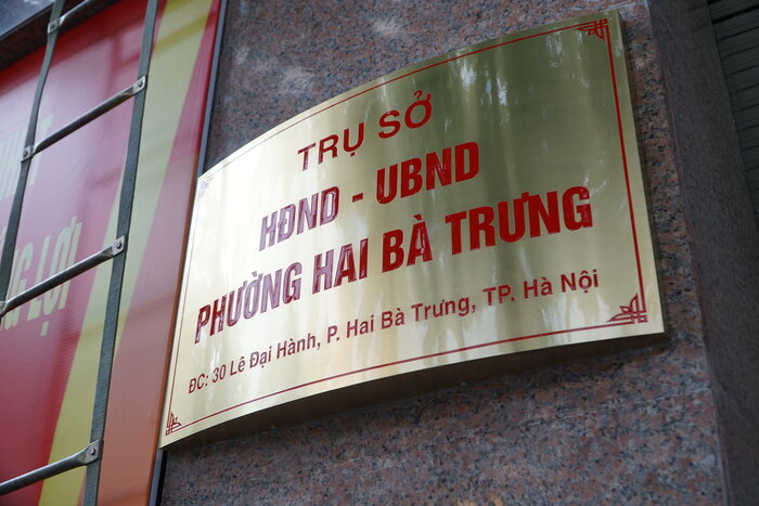 Bien tru so HDND - UBND phuong Hai Ba Trung, so 30 pho Le Dai Hanh da duoc hoan thanh. Anh: Anh Tuan